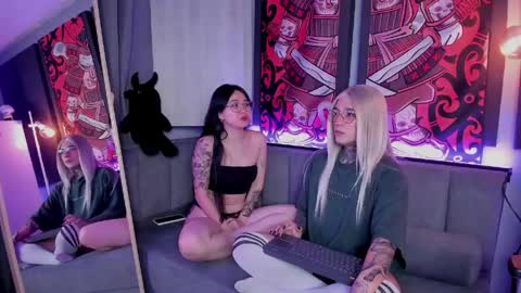 Snapshot of jadeykhada chatting on 12, 4, 2026 Jade Khada online show from 12, 4, 2026