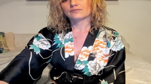 elena online show from 14, 1, 2025