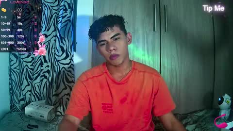 javi15  online show from 2, 12, 2024