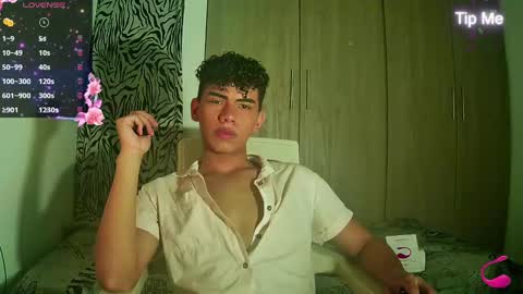 javi15  online show from 5, 12, 2024