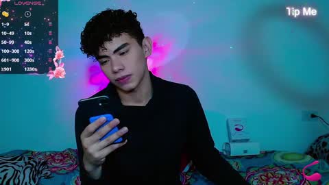 javi15  online show from 20, 12, 2024