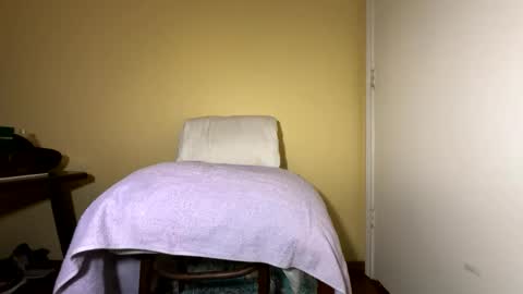 Snapshot of jahnndoeee chatting on 8, 3, 2026 jahnndoeee online show from 8, 3, 2026