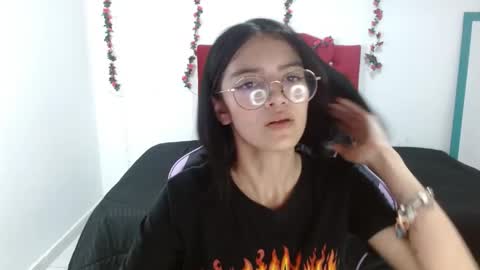 Snapshot of jaide387017 chatting on 22, 4, 2026 jaide387017 online show from 22, 4, 2026