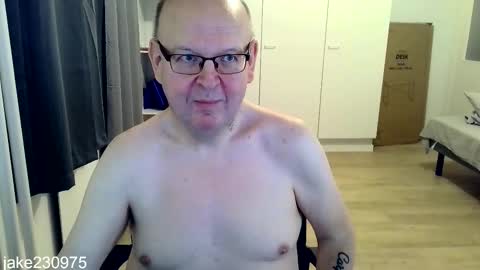 Snapshot of jake230975 chatting on 3, 2, 2026 Jake2309 online show from 3, 2, 2026