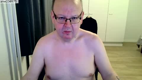 Snapshot of jake230975 chatting on 15, 4, 2026 Jake2309 online show from 15, 4, 2026