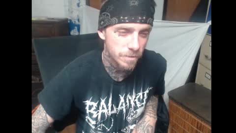 showingitoff online show from 22, 12, 2025