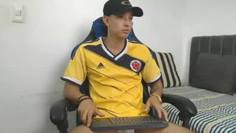 Snapshot of jake_shadow14 chatting on 3, 7, 2026 Hi guys im new 3 online show from 3, 7, 2026