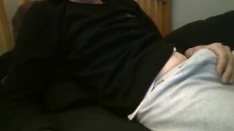 Snapshot of jakecambridge chatting on 19, 4, 2026 Jake Cambridge online show from 19, 4, 2026