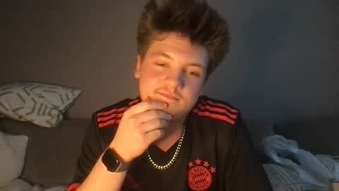 Snapshot of jakefoxfend chatting on 6, 8, 2026 jake fox online show from 6, 8, 2026