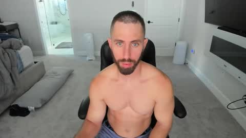 Snapshot of jakeorion chatting on 22, 10, 2025 Jake Orion online show from 22, 10, 2025