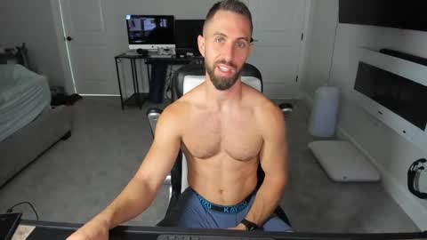Snapshot of jakeorion chatting on 22, 4, 2026 Jake Orion online show from 22, 4, 2026