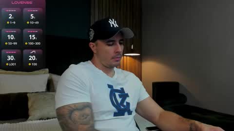 jakestone_1 online show from 11, 11, 2025