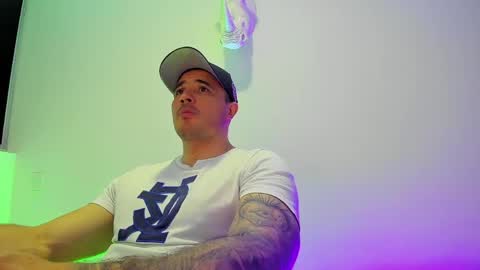 Snapshot of jakestone_1 chatting on 6, 4, 2026 jakestone_1 online show from 6, 4, 2026