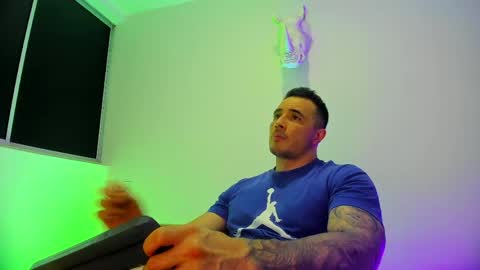 Snapshot of jakestone_1 chatting on 21, 4, 2026 jakestone_1 online show from 21, 4, 2026