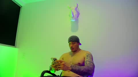 Snapshot of jakestone_1 chatting on 24, 4, 2026 jakestone_1 online show from 24, 4, 2026