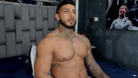 Snapshot of jaketayler10 chatting on 20, 4, 2026 my name is sebas If you come here dont hesitate to say hello Im a guy who really likes having conversations and having hot online show from 20, 4, 2026