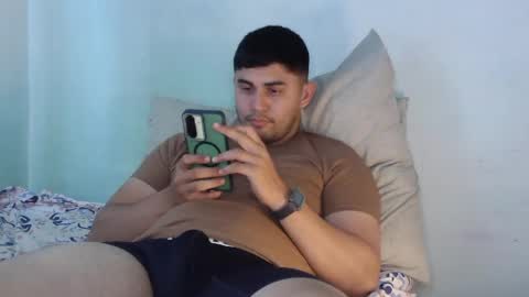 Snapshot of jakexxxlust chatting on 22, 4, 2026 Hello I am jake online show from 22, 4, 2026