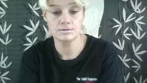 Snapshot of jakkilouise chatting on 9, 9, 2025 JAKKI LOUISE pornstar online show from 9, 9, 2025