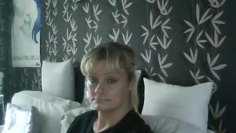 Snapshot of jakkilouise chatting on 16, 10, 2025 JAKKI LOUISE pornstar online show from 16, 10, 2025