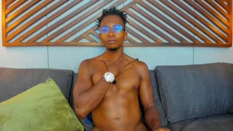 Snapshot of jamalmyst_ chatting on 14, 2, 2025 online show from 14, 2, 2025