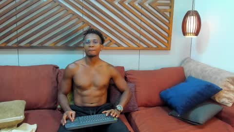 Snapshot of jamalmyst_ chatting on 1, 3, 2025 online show from 1, 3, 2025