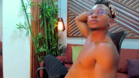 Snapshot of jamalmyst_ chatting on 1, 3, 2025 online show from 1, 3, 2025