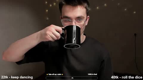 Snapshot of jame_flow chatting on 3, 3, 2025 Hey there Im Jame online show from 3, 3, 2025