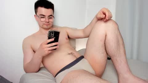 Hey there Im Jame online show from 13, 4, 2026