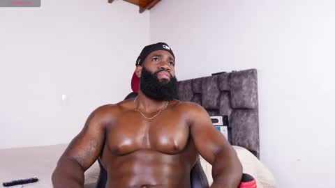 Snapshot of james_bbcmuscle chatting on 8, 7, 2026 James BBC online show from 8, 7, 2026