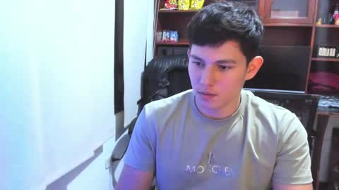 Snapshot of james_cr chatting on 7, 2, 2025 james_cr online show from 7, 2, 2025
