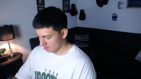 Snapshot of james_cr chatting on 15, 4, 2026 james_cr online show from 15, 4, 2026