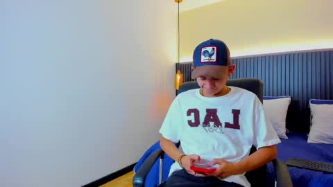 JAMES AND LILIE online show from 15, 1, 2026