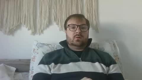 Snapshot of james_heron chatting on 13, 4, 2026 James Heron online show from 13, 4, 2026