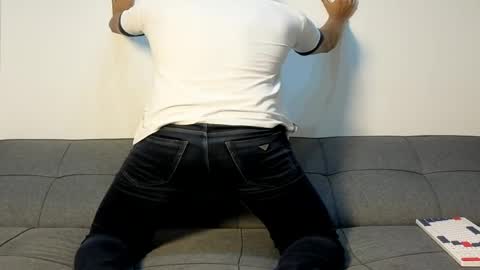 james_silva1 online show from 5, 5, 2026
