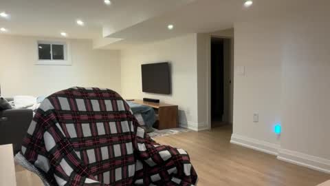 jamesarnold06 online show from 18, 9, 2025