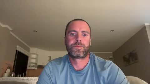 Snapshot of jamese85 chatting on 18, 1, 2026 Just4You online show from 18, 1, 2026