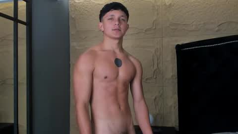 jamesgolden_ online show from 17, 12, 2025