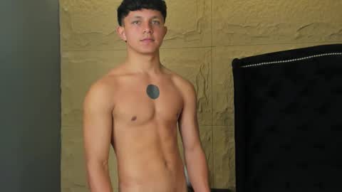 jamesgolden_ online show from 21, 12, 2025