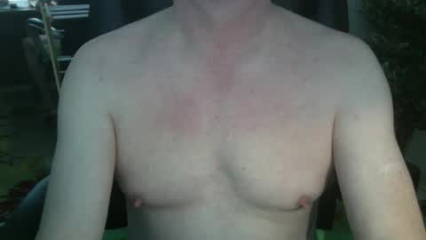 Snapshot of jamesray722 chatting on 20, 2, 2025 jamesray722 online show from 20, 2, 2025