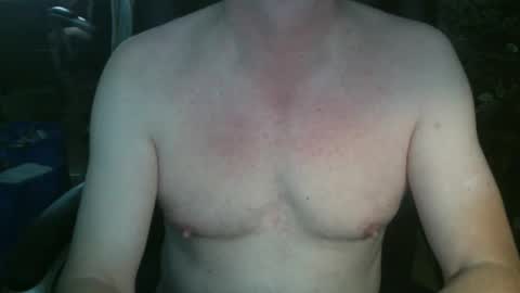 Snapshot of jamesray722 chatting on 27, 10, 2025 jamesray722 online show from 27, 10, 2025