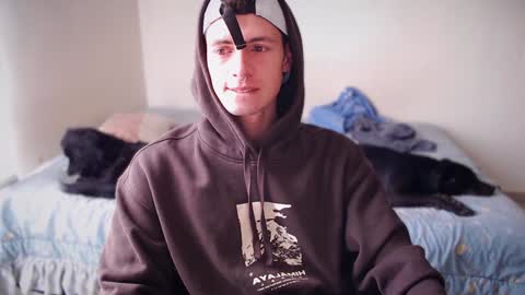 Snapshot of jamesss____ chatting on 2, 1, 2025 jamesss____ online show from 2, 1, 2025