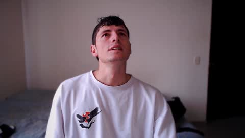 Snapshot of jamesss____ chatting on 3, 1, 2025 jamesss____ online show from 3, 1, 2025