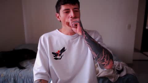 Snapshot of jamesss____ chatting on 7, 1, 2025 jamesss____ online show from 7, 1, 2025