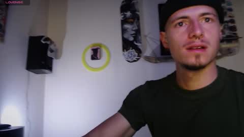 Snapshot of jamesss____ chatting on 19, 10, 2025 jamesss____ online show from 19, 10, 2025