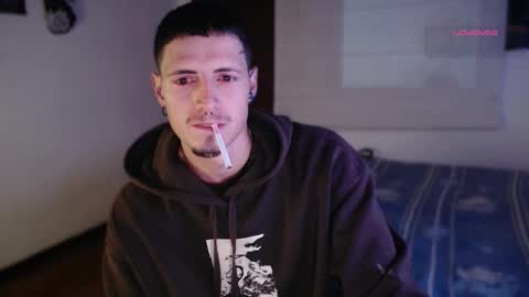 Snapshot of jamesss____ chatting on 19, 11, 2025 jamesss____ online show from 19, 11, 2025