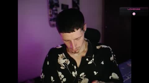 Snapshot of jamesss____ chatting on 27, 11, 2025 jamesss____ online show from 27, 11, 2025