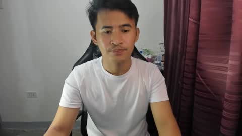 Snapshot of jamesthebigcockxxx chatting on 7, 1, 2025 jamesthebigcockxxx online show from 7, 1, 2025