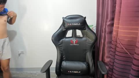 Snapshot of jamesthebigcockxxx chatting on 12, 1, 2025 jamesthebigcockxxx online show from 12, 1, 2025