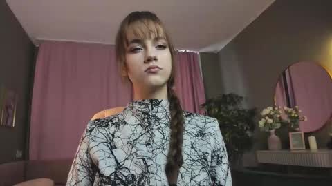 Snapshot of jamie_chung chatting on 8, 2, 2026 jamie_chung online show from 8, 2, 2026