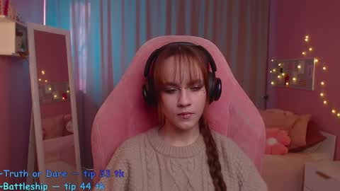 Snapshot of jamie_chung chatting on 2, 4, 2026 jamie_chung online show from 2, 4, 2026